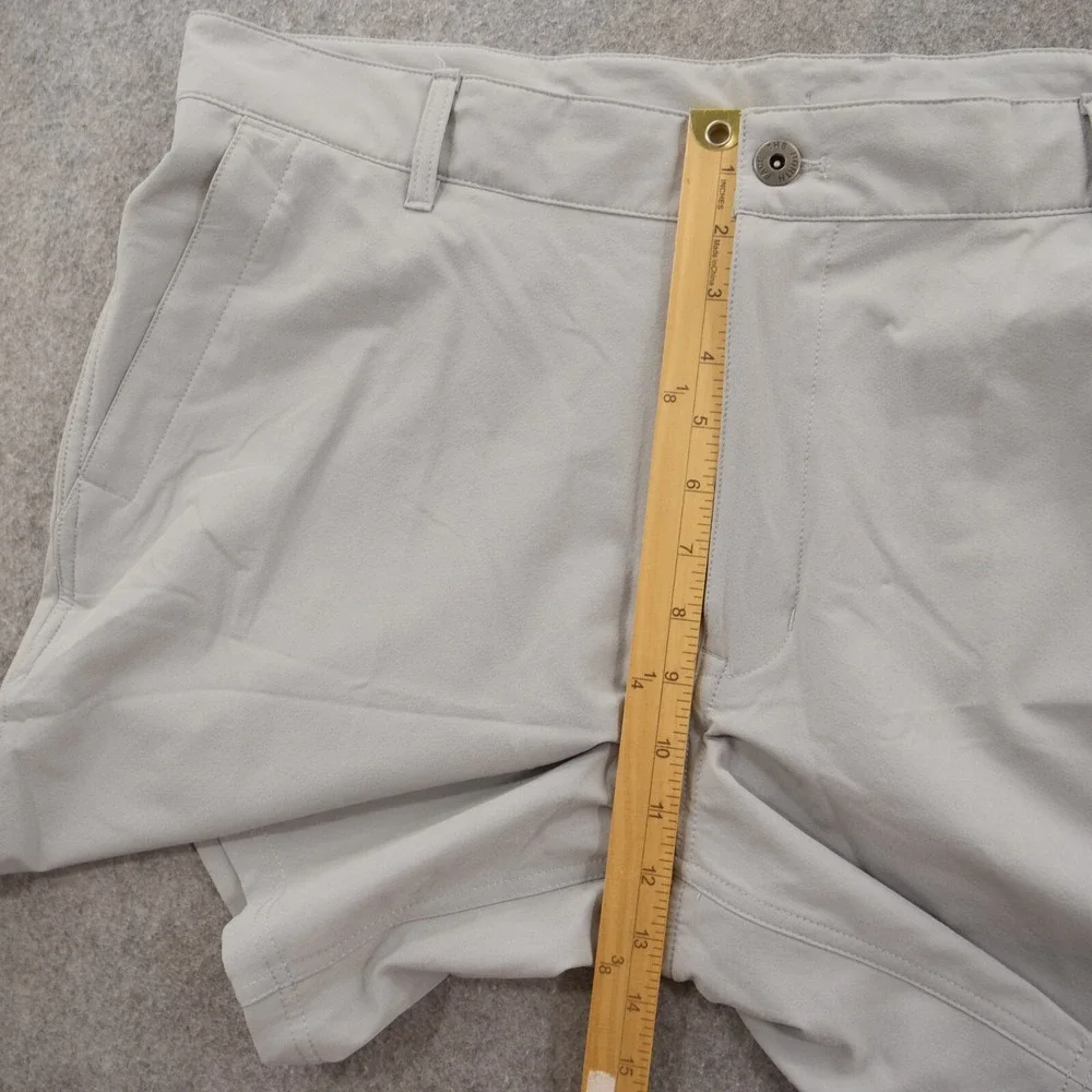The North Face gently pre